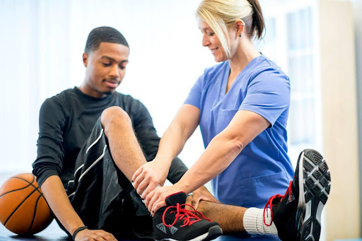 How to Properly Rehabilitation From Sports Injuries?